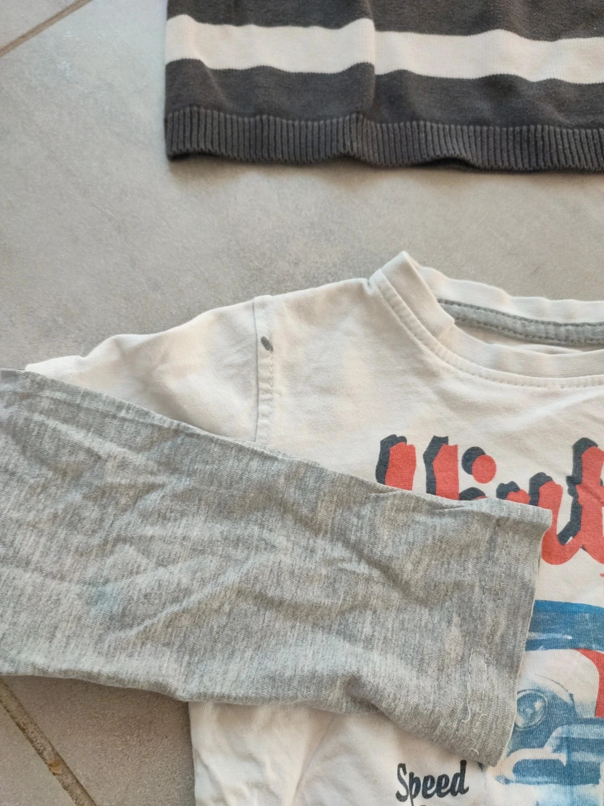 Lot de vêtements garçon 4 ans – photo 17
